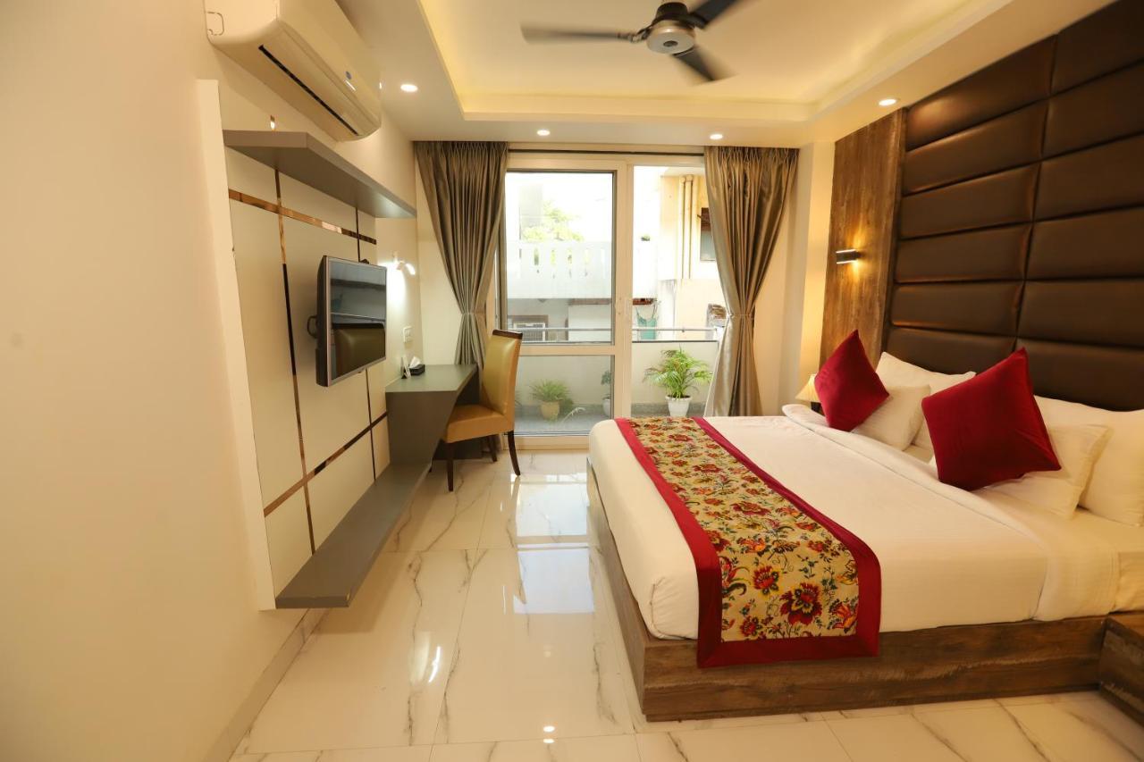 Hotel Keshav Residency Near Medanta Pure Veg Gurgaon Buitenkant foto